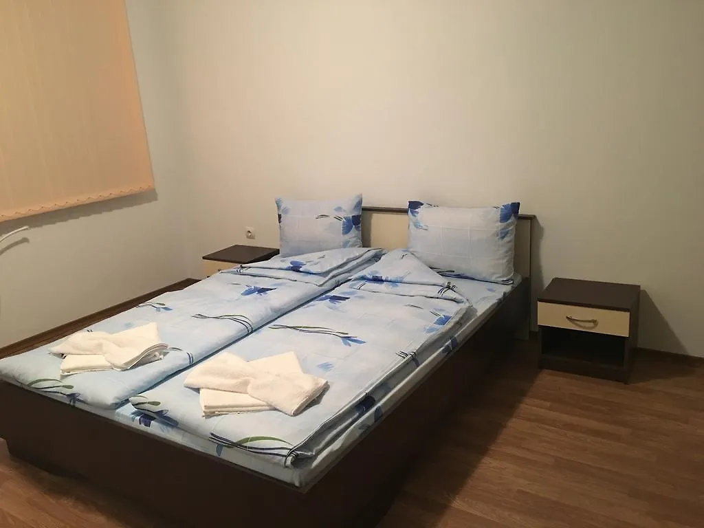 Nikola Apartments 布尔加斯